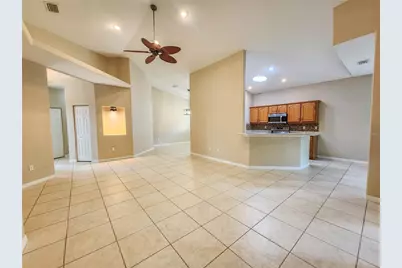 44 Crosstie Court, Palm Coast, FL 32137 - Photo 10