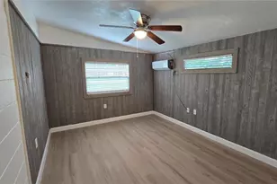 640 N Orange Ave, Orange City, FL 32763 - Photo 12