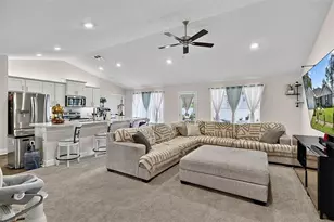 33 Richardson Dr, Palm Coast, FL 32164 - Photo 12