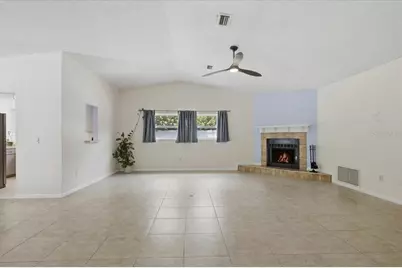 15 Wasserman Drive, Palm Coast, FL 32164 - Photo 4