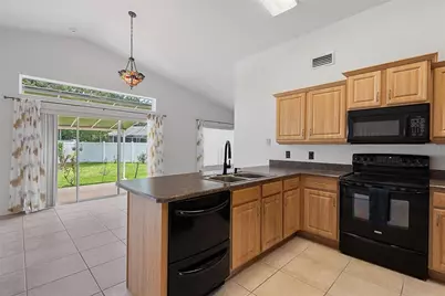 113 Whippoorwill Drive, Palm Coast, FL 32164 - Photo 10