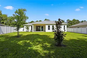 12 Perthshire Ln, Palm Coast, FL 32164 - Photo 2