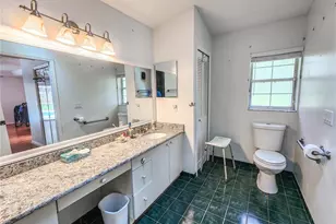 11 Bunker Hill Dr, Palm Coast, FL 32137 - Photo 16
