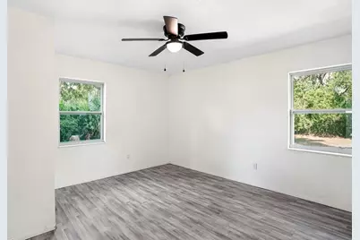 111 Elm Avenue, Palatka, FL 32177 - Photo 14