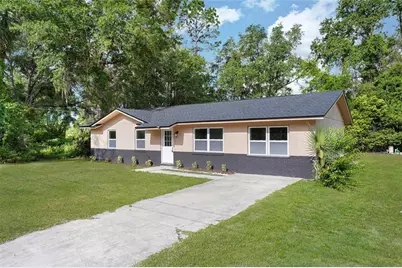 111 Elm Avenue, Palatka, FL 32177 - Photo 2
