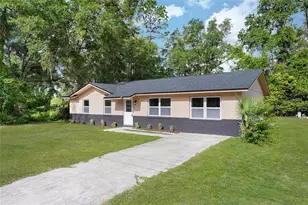 111 Elm Ave, Palatka, FL 32177 - Photo 2