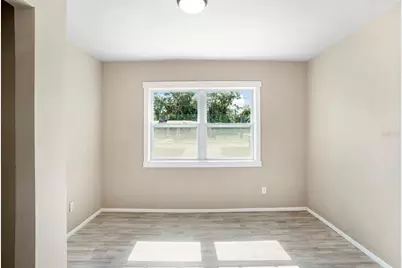 111 Elm Avenue, Palatka, FL 32177 - Photo 12