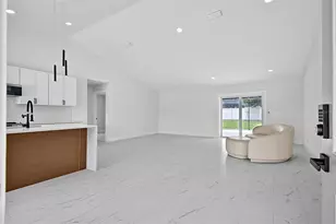 22 Roxboro Dr, Palm Coast, FL 32164 - Photo 4