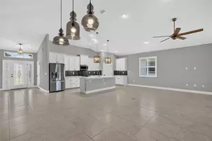37 Lagoon Wy, Palm Coast, FL 32137 - Photo 10