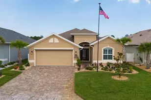 37 Lagoon Wy, Palm Coast, FL 32137 - Photo 2