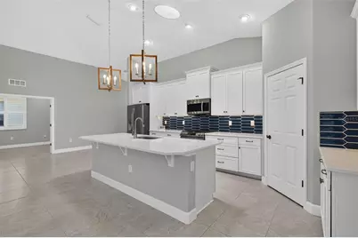 37 Lagoon Way, Palm Coast, FL 32137 - Photo 12