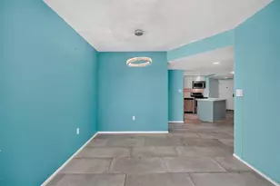 935 N Halifax Ave, Daytona Beach, FL 32118 - Photo 8