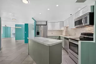 935 N Halifax Ave, Daytona Beach, FL 32118 - Photo 2