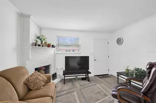 8017 Parental Circle Rd, Jacksonville, FL 32216 - Photo 20