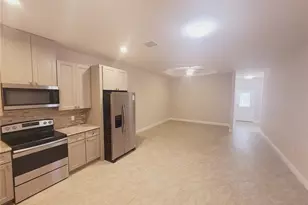 39 Providence Ln, Palm Coast, FL 32164 - Photo 8