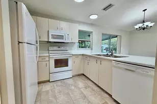 30 Ridley Ln, Palm Coast, FL 32164 - Photo 10