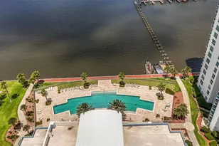 241 Riverside Dr, Daytona Beach, FL 32117 - Photo 4