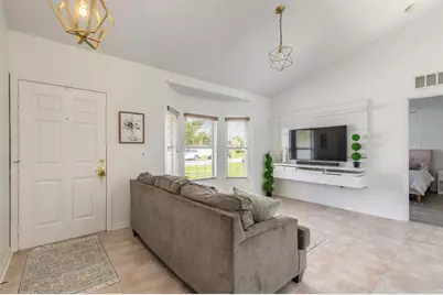 18 Lee Drive, Palm Coast, FL 32137 - Photo 4