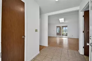 52 Blakeport Ln, Palm Coast, FL 32137 - Photo 4