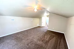 20 Regis Ln, Palm Coast, FL 32164 - Photo 32