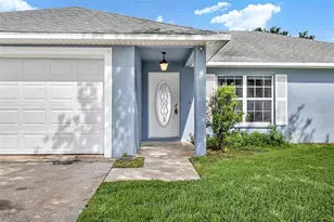9 Lytton Ln, Palm Coast, FL 32137 - Photo 4