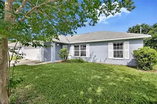 9 Lytton Ln, Palm Coast, FL 32137 - Photo 2
