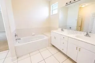 60 Perthshire Ln, Palm Coast, FL 32164 - Photo 2