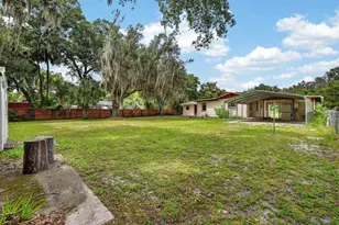 131 Dunn Ave, San Mateo, FL 32187 - Photo 34