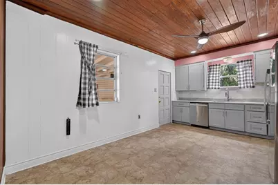 131 Dunn Avenue, San Mateo, FL 32187 - Photo 12