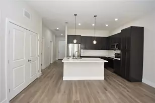 5 Seton Ct, Palm Coast, FL 32164 - Photo 2