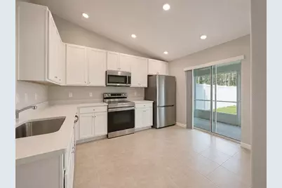 8 Linda Place #B, Palm Coast, FL 32137 - Photo 6