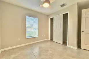 8 Linda Pl, Palm Coast, FL 32137 - Photo 8