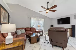 102 Eastwood Dr, Palm Coast, FL 32164 - Photo 4