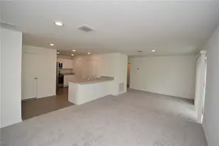 38 Baltimore Ln, Palm Coast, FL 32137 - Photo 6