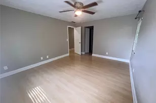 302 Palm Coast Pkwy NE, Palm Coast, FL 32137 - Photo 8