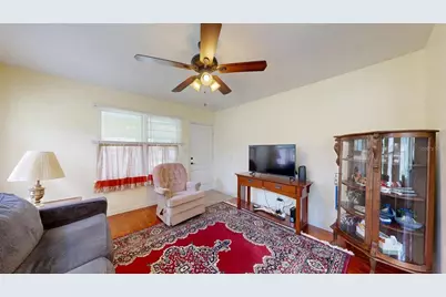 125 N Caroline Street, Daytona Beach, FL 32114 - Photo 4