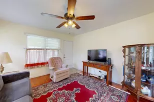 125 N Caroline St, Daytona Beach, FL 32114 - Photo 4