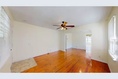 125 N Caroline Street, Daytona Beach, FL 32114 - Photo 4