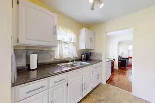 125 N Caroline St, Daytona Beach, FL 32114 - Photo 10