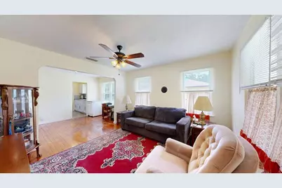 125 N Caroline Street, Daytona Beach, FL 32114 - Photo 4