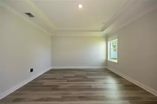 21 Lancelot Dr, Palm Coast, FL 32137 - Photo 18