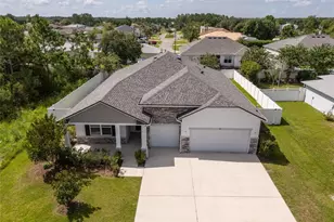 21 Lancelot Dr, Palm Coast, FL 32137 - Photo 1