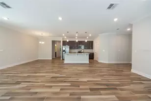 21 Lancelot Dr, Palm Coast, FL 32137 - Photo 12