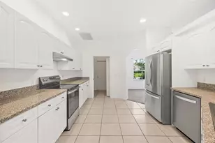 25 Fenimore Ln, Palm Coast, FL 32137 - Photo 14