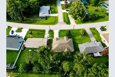 35 Belleaire Drive, Palm Coast, FL 32137 - Photo 18