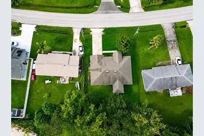35 Belleaire Drive, Palm Coast, FL 32137 - Photo 14