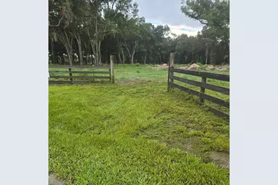 890 Grand Rondo W, Crescent City, FL 32112 - Photo 1