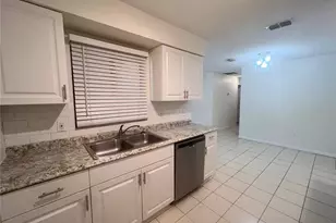 73 Providence Ln, Palm Coast, FL 32164 - Photo 6