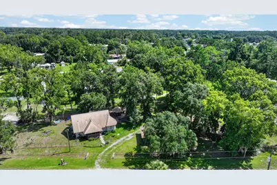 110 W Palm Avenue, Crescent City, FL 32112 - Photo 34
