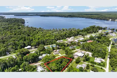110 W Palm Avenue, Crescent City, FL 32112 - Photo 32